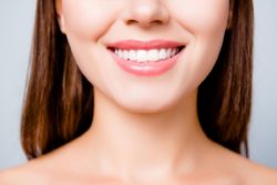 dental treatment to straighten crooked teeth