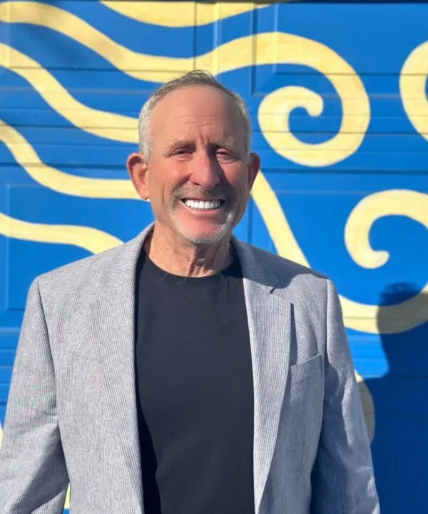 Dr. Alan Dechter